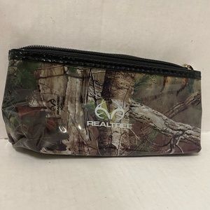 Realtree multi use case with shiny camouflage exterior perfect for small tools